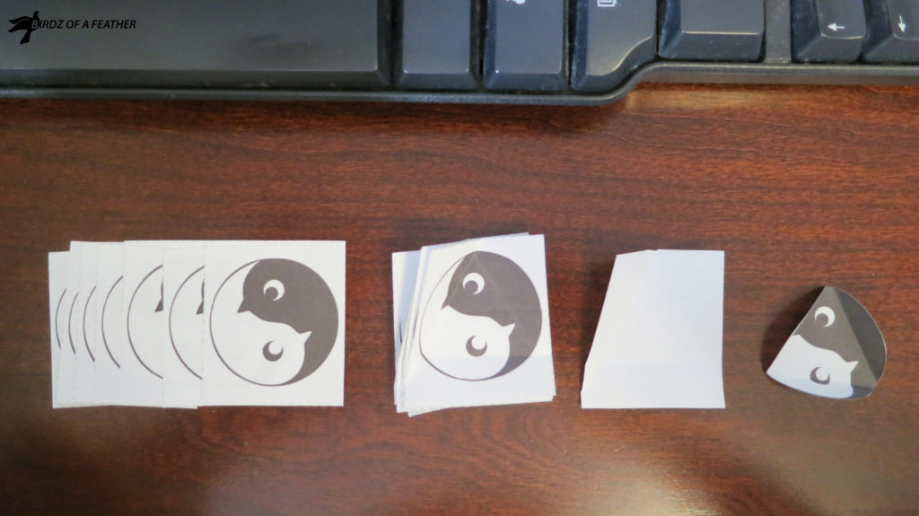 Paper Holiday Ornament | Birdz of a Feather | Paper holiday ornaments | paper holiday decorations | paper holiday crafts | paper holiday decor | tree ornaments | tree ornaments diy | paper decor | paper decorations diy | paper decorations | paper decorations christmas | christmas decor | christmas decorations diy | christmas decorations #paperornament #paperdecor #christmasdecor