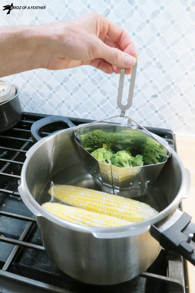 Trying to live a more a sustainable lifestyle? We've got food waste solutions to help reduce or even eliminate waste and key areas to help conserve at home. How to reduce food waste | reduce food waste tips | Birdz of a Feather | reduce environmental impact | how to recycle | how to recycle at home