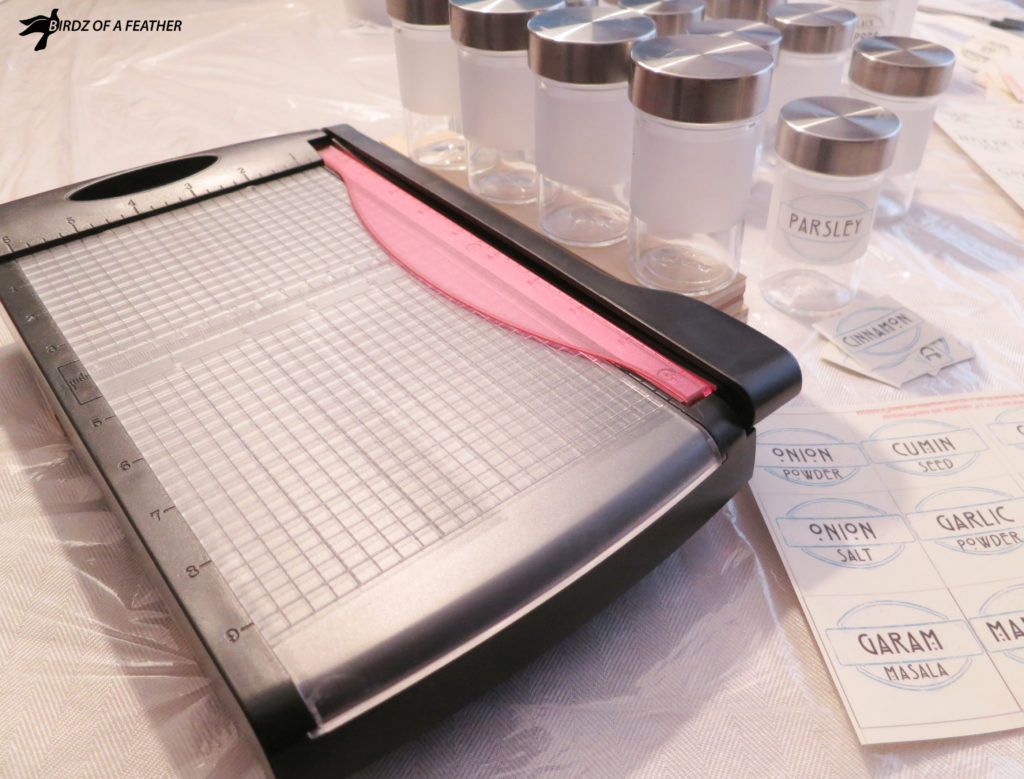 Trying to live a more a sustainable lifestyle? We've got food waste solutions to help reduce or even eliminate waste and key areas to help conserve at home. How to reduce food waste | reduce food waste tips | Birdz of a Feather | reduce environmental impact | how to recycle | how to recycle at home