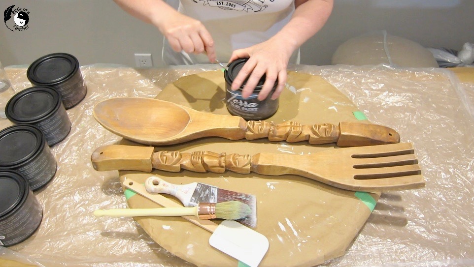 Opening can of paint with can opener